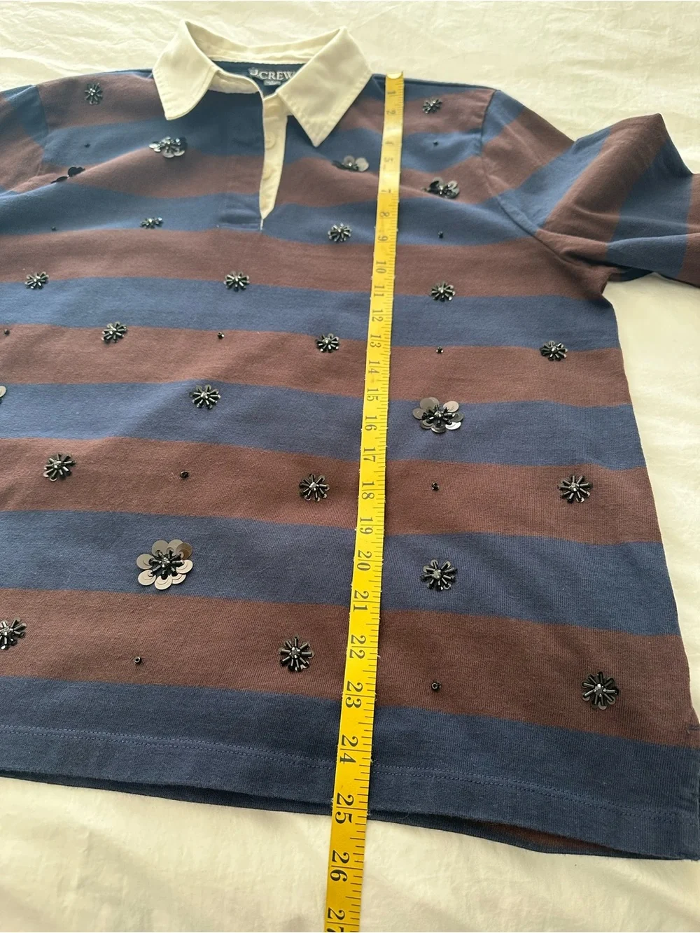 J. Crew striped rugby style top in navy and burgundy, size large